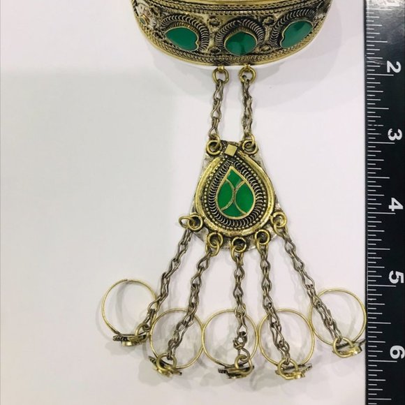 Single  Vintage Green Stone Slave Bracelet, Bracelet with Rings, Tribal Slave - Picture 6 of 6